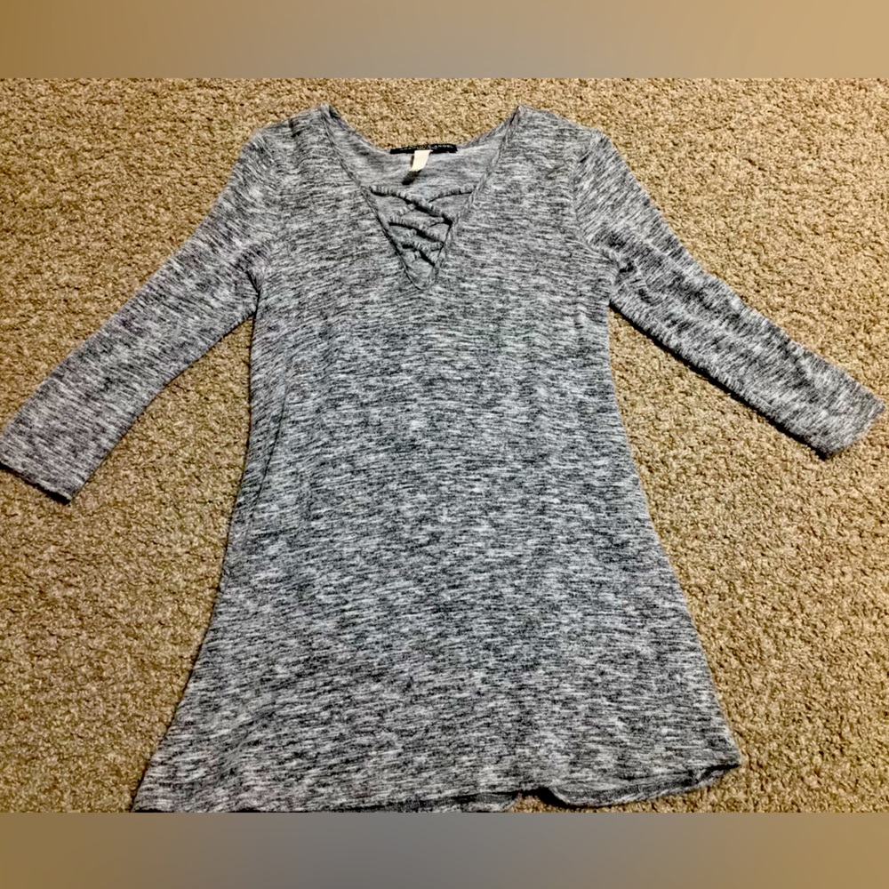 Absolute Angel Dress Size Medium Gray/Silver